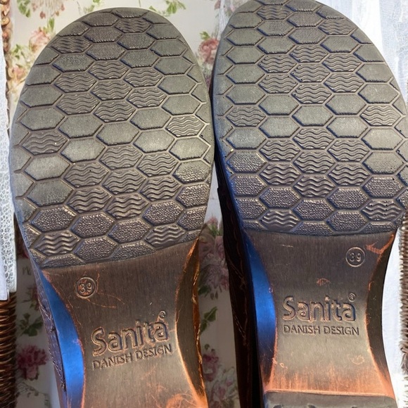 🌟 Sale Sanita Red Leather Clogs Shoes Size 39 - Picture 7 of 14